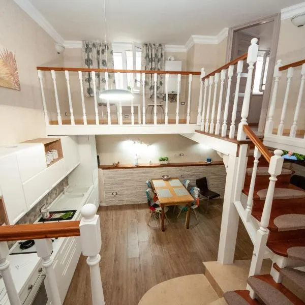 Daniela House 4, hotel Anzióban