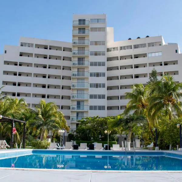 Hotel Calypso Cancun, готель у місті Puerto Juárez