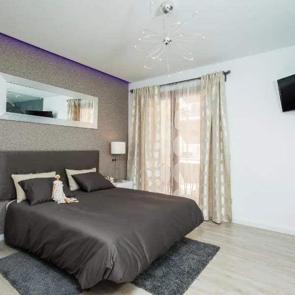 Mafloras Luxury&Beach Apartment, hotel in Cala Millor