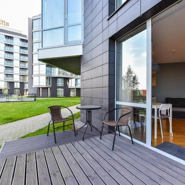 Apartamentai su terasa Elija, hotel in Šventoji
