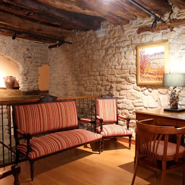 CASA RURAL FERNANDOEGEA, hôtel à Ayesa