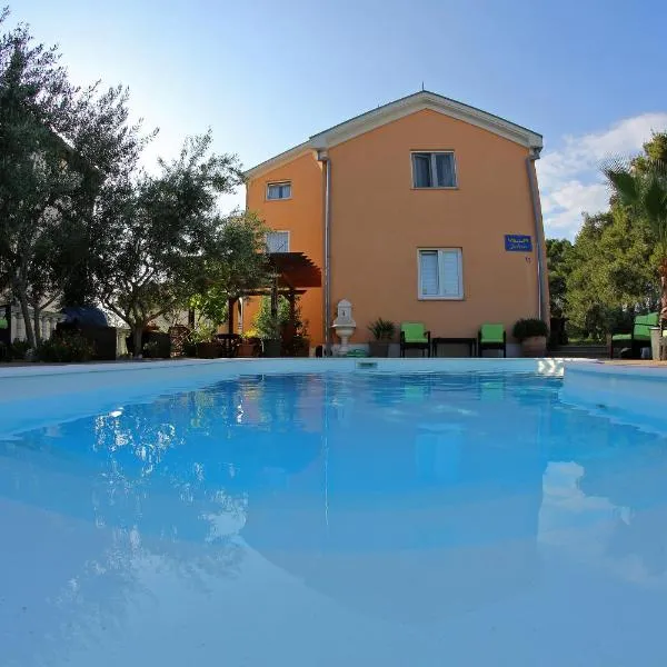 Villa Julian: Zadar şehrinde bir otel