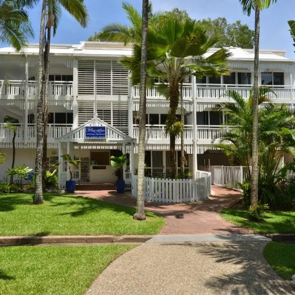 The White House Port Douglas, hotel in Port Douglas
