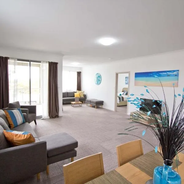Morisset Serviced Apartments, hotel in Mannering Park