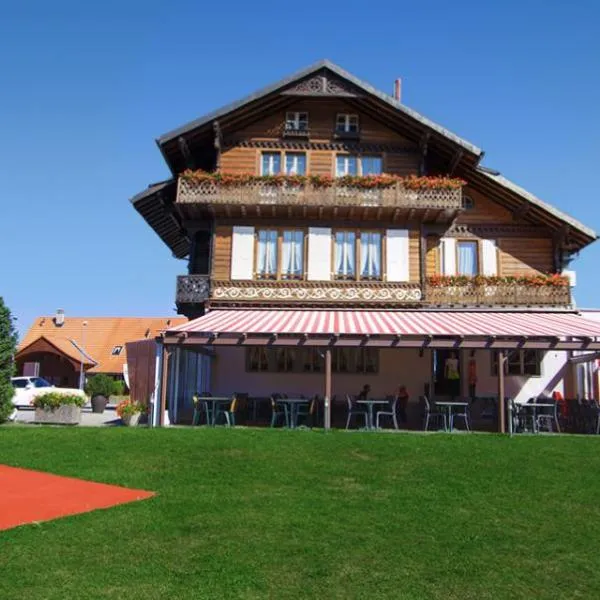 Hôtel - Restaurant Le Manoir, hotel v destinaci Vaulruz