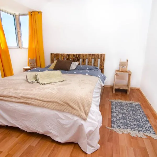 Hostal Mi Paz, hotel v mestu Valparaíso