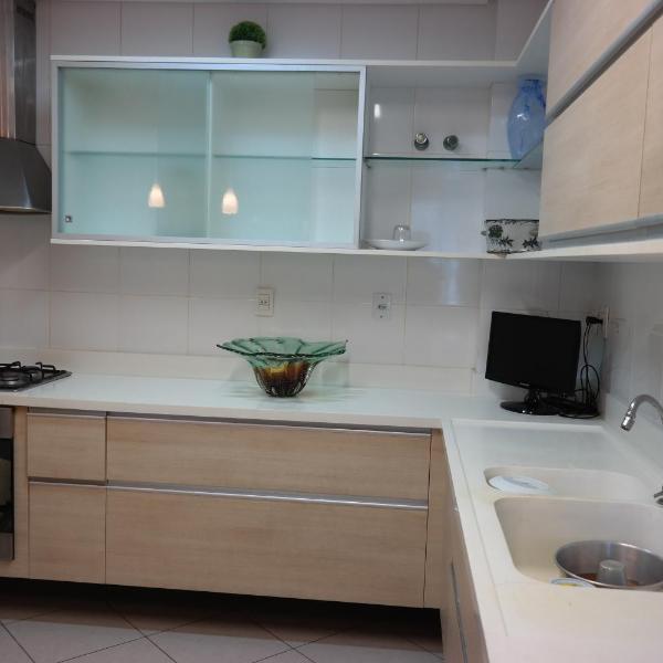 Vista Mar Alto Padrão Apto 210 m com 4 Quartos 3 Suítes - Foto 3