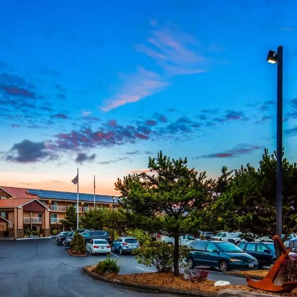 Best Western Plus Landmark Inn, hotel en Lincoln City