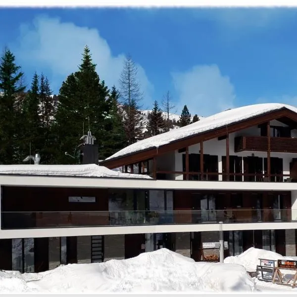 Apparthotel Silbersee, hotel a Turracher Hohe