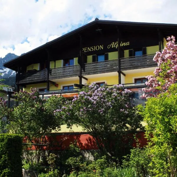 Café Pension Alpina, hotel v destinaci Innsbruck