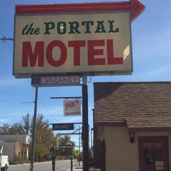 론파인에 위치한 호텔 Portal Motel
