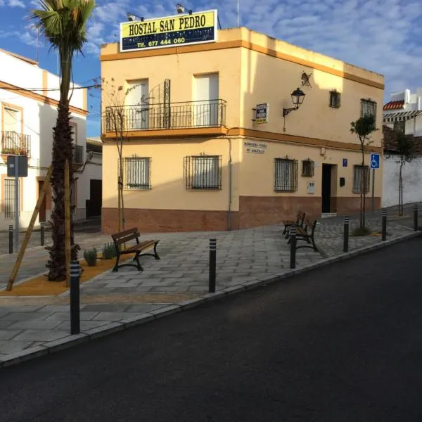 Hostal San Pedro, hotel em Sanlúcar la Mayor