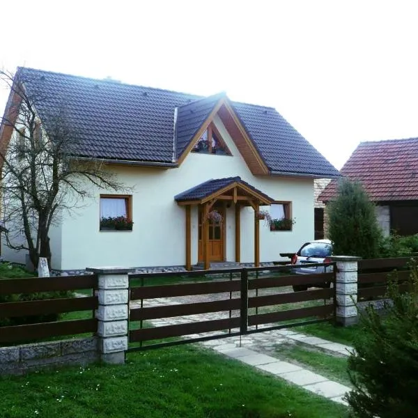 Chalupa Baran, hotel in Bešeňová