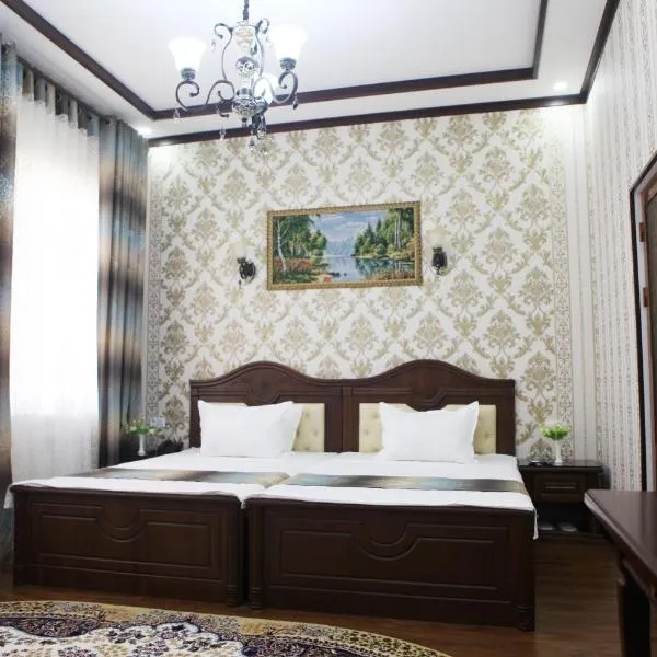 Hotel Naxshab, khách sạn ở Qarshi