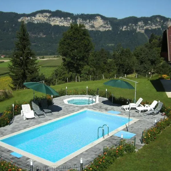 Ferienwohnungen Kaiser, hotel in Gallizien