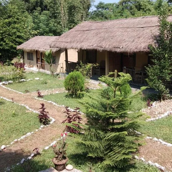 Chital lodge: Chitwan şehrinde bir otel