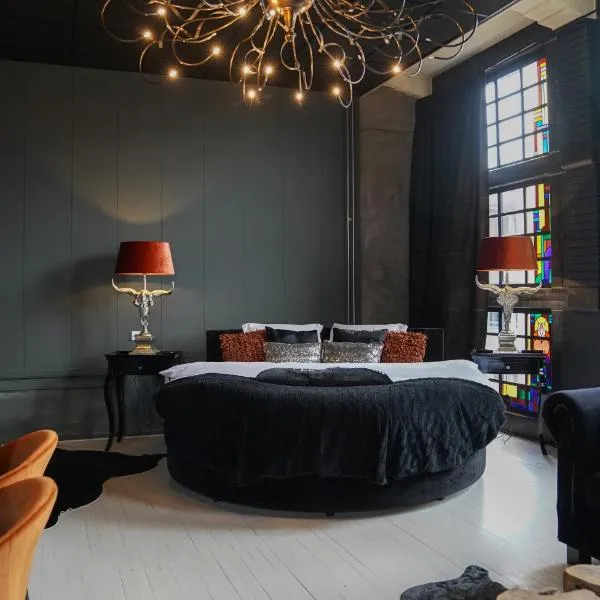 Hotel Huis van Bewaring - Bijzonder boutique hotel in historisch pand, hotel v destinaci Almelo