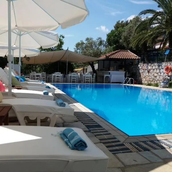 Anofli Suites, hotel v destinaci Skopelos Town