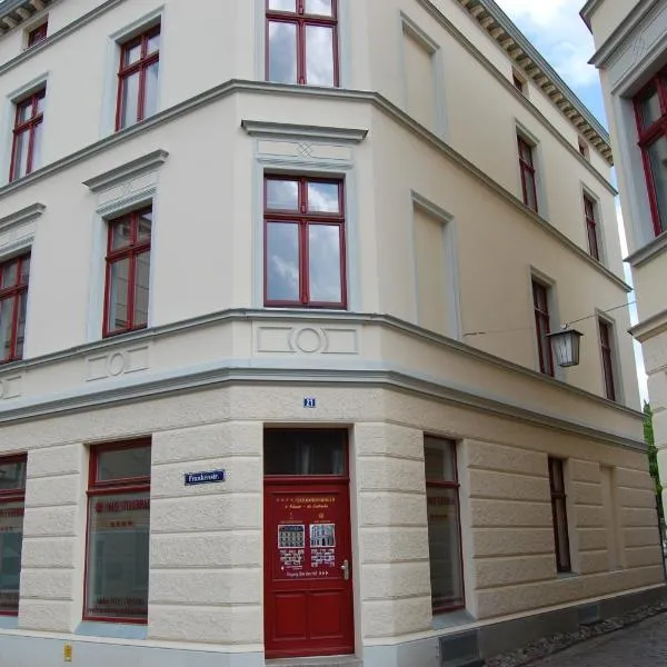 Haus Steuerrad, hotel in Stralsund