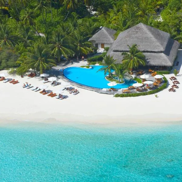 Filitheyo Island Resort, готель у місті Magoodhoo