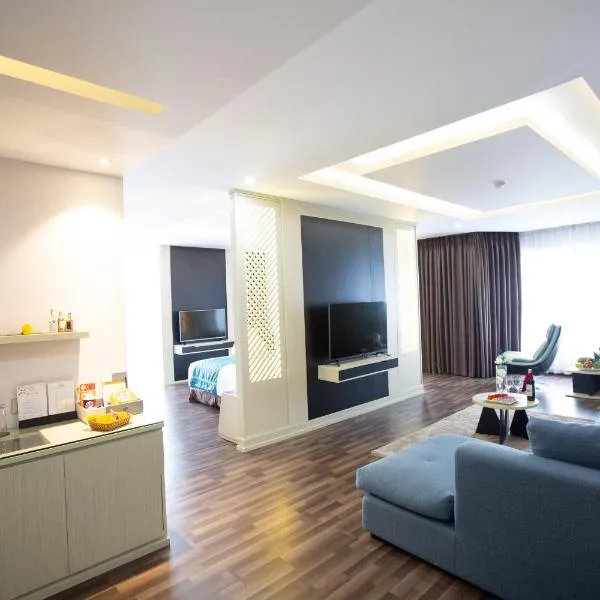 Central Hotel Thanh Hoa, hotell sihtkohas Tri Lê