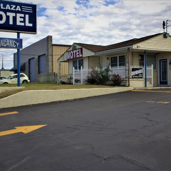 Plaza Motel, hotel di Riverton