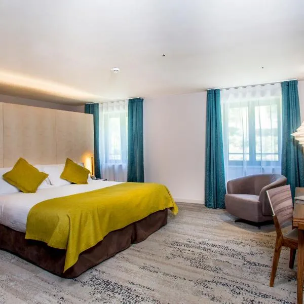 Hôtel & Restaurant Sodade, hotel v destinácii Chaudes-Aigues