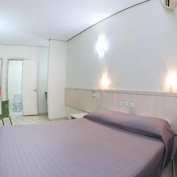 Hotel Expressinho Aeroporto, hotel in Porto Alegre