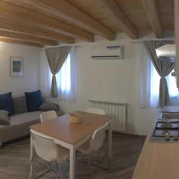 South Lagoon Apartments 1, hotel en Chioggia