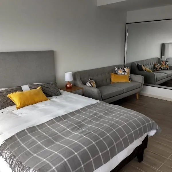 Apartamento de Lujo. Frente Mall Plaza, hotel en Antofagasta