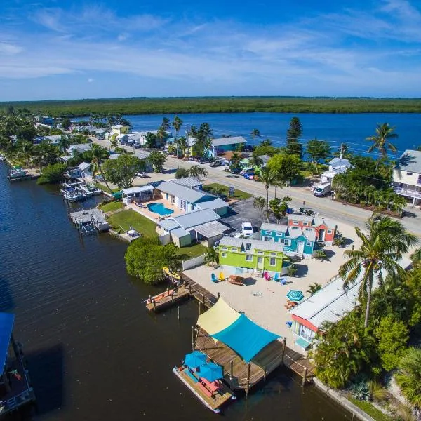 Matlacha Tiny Village, hotel in North Captiva