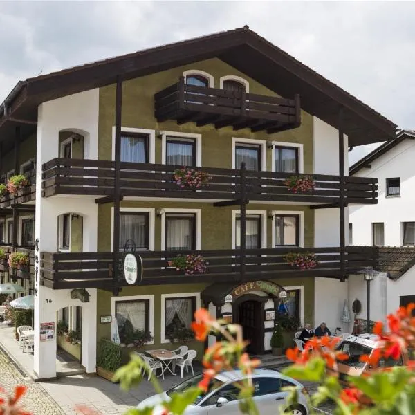 Hotel Bräukeller, hotel v destinaci Lam