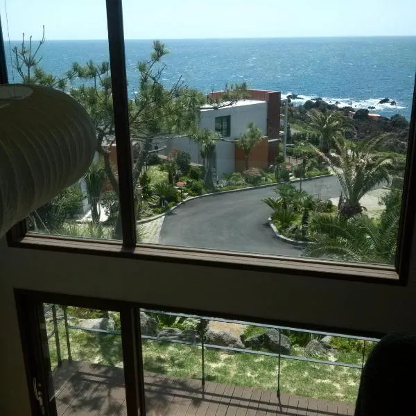 Sun Village, hotel in Seogwipo