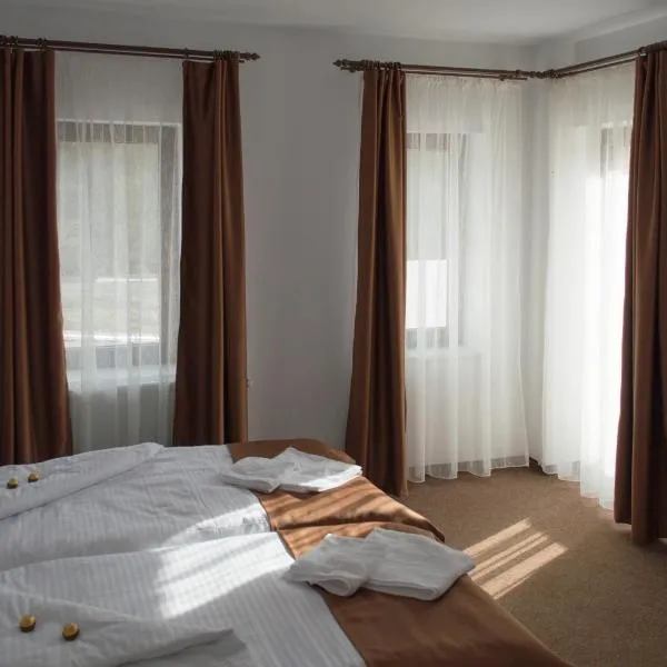 Pensiune Casa Ampeia, hotel in Alba Iulia