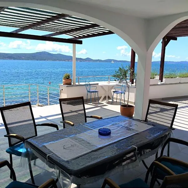 Holiday home Poseidon, hotel in Sveti Petar