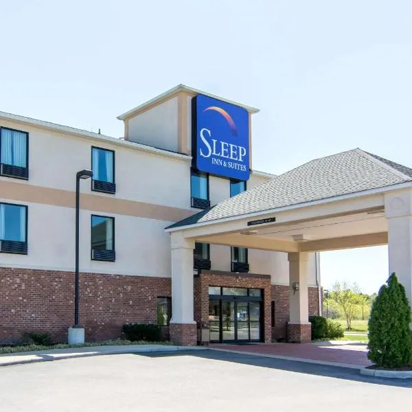 Sleep Inn & Suites near Fort Gregg-Adams، فندق في هوبويل
