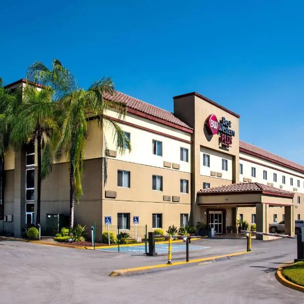 Best Western PLUS Monterrey Airport, hotel din Salinas Victoria