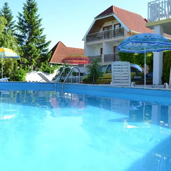 Guest House Silatti, hotell i Keszthely