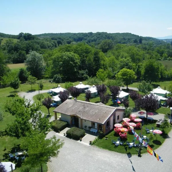 LES EYCHECADOUS – hotel w mieście Artigat
