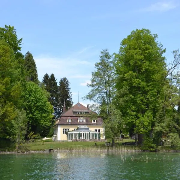 Das Grafengut, hotel v destinaci Nussdorf am Attersee