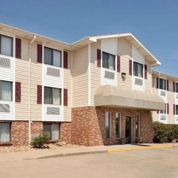 Travelodge by Wyndham Jefferson City, hotel v destinaci Jefferson City