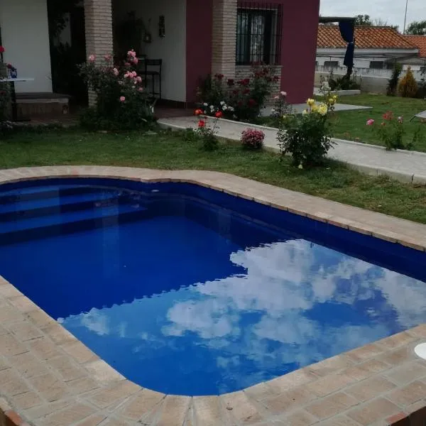 LOS ROSALES, hotel in Alcaracejos