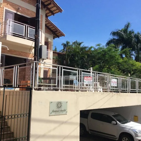 Residencial Annabel Apto 04, hotel in Bombinhas