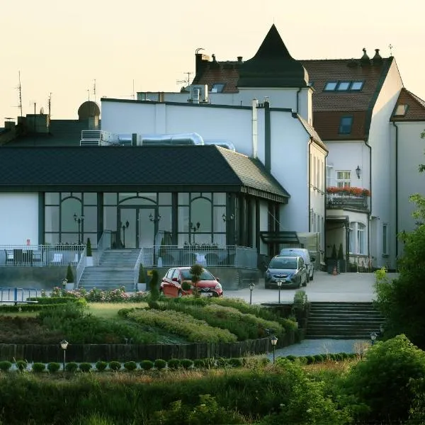 Hotel uluBIOny, hotel in Kostrzyn