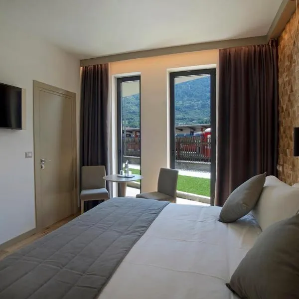 Lifestyle Room Binario Zero, hotel in Tirano