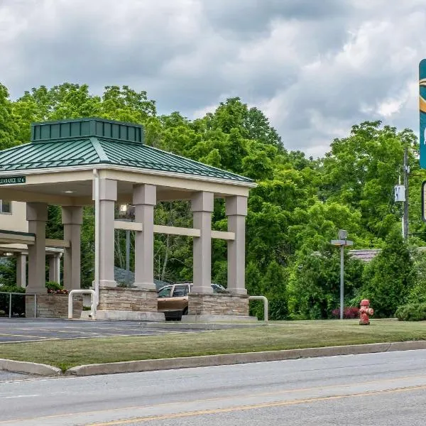 Quality Inn Bedford, готель у місті Breezewood