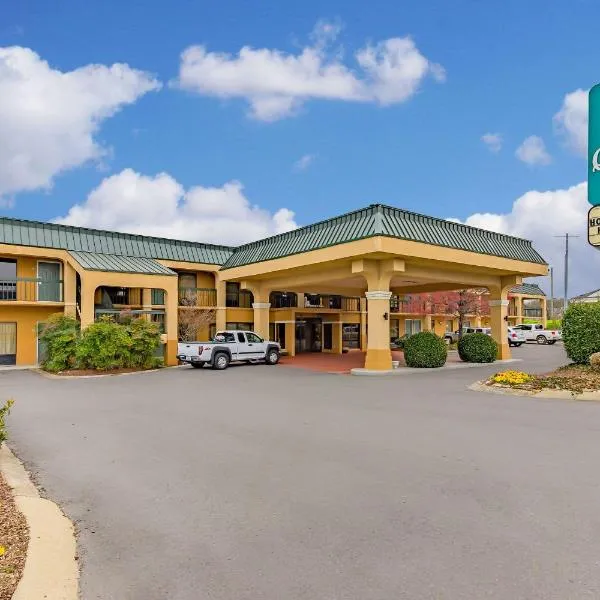 Quality Inn Goodlettsville, hotel di Hendersonville