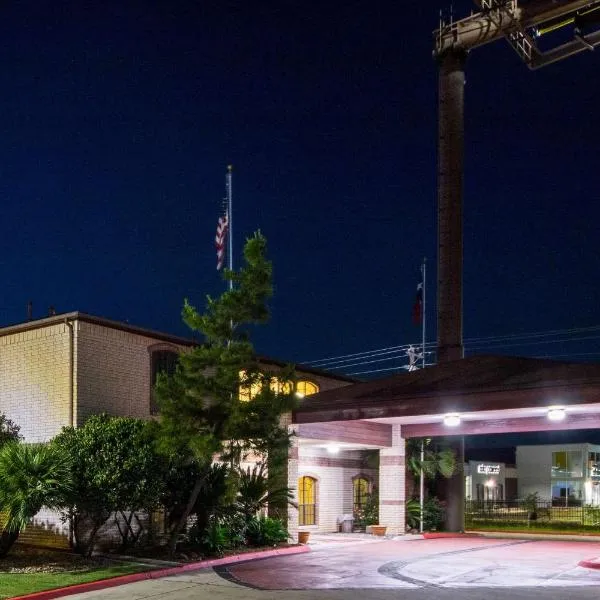 Quality Inn University near Downtown, hotel v destinaci San Marcos