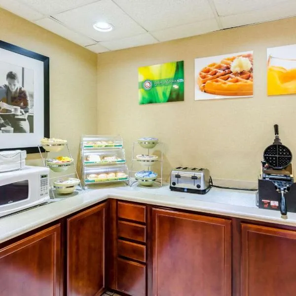 Quality Inn Lynchburg near University, hotel u gradu Forest