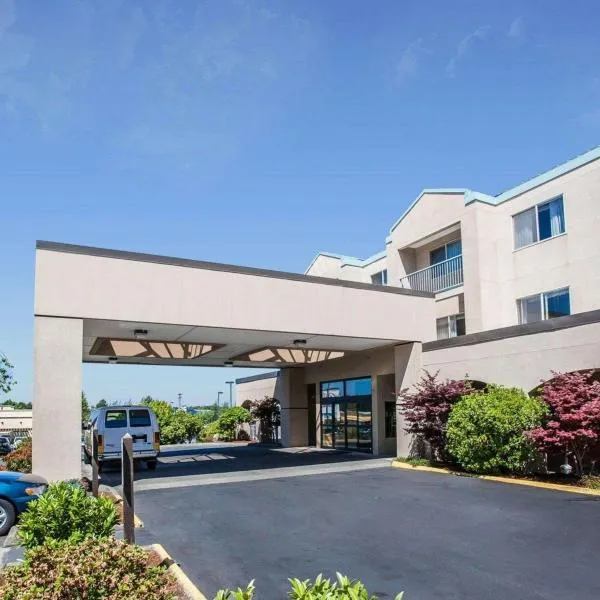 Quality Inn Grand Suites Bellingham, hotel v mestu Lynden